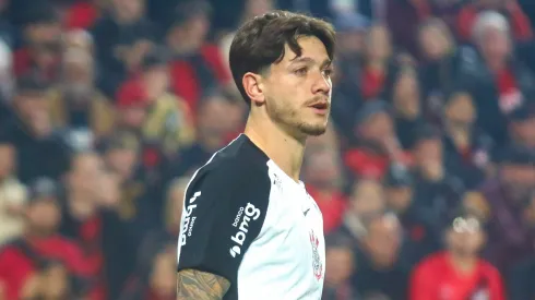 Garro jogador do Corinthians durante partida contra o Athletico-PR no estadio Arena da Baixada pelo campeonato Copa Do Brasil 2025. Foto: Gabriel Machado/AGIF