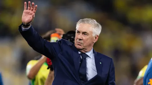 RIO DE JANEIRO, BRAZIL – SEPTEMBER 04: Carlo Ancelotti, Head Coach of Brazil waves to the fans after the match between Brazil and Chile as part of the FIFA World Cup 2026 South American Qualifier at Maracana Stadium on September 04, 2025 in Rio de Janeiro, Brazil. (Photo by Ruano Carneiro/Getty Images)