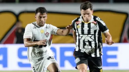 Santos x Vitória se enfrentam pelo Campeonato Brasileiro A 2025. Foto: Jhony Pinho/AGIF