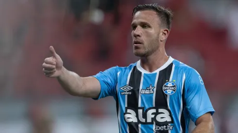 Arthur deve retornar em Grêmio x Juventude