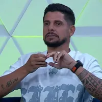 Flamengo é alvo de críticas de Cicinho, que duvida da classificação na Libertadores: “Não é normal…”