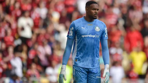 Carlos Miguel vai ser titular em LDU x Palmeiras