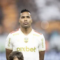 Filipe Luís toma decisão e poupa Alex Sandro no Flamengo contra o Fortaleza