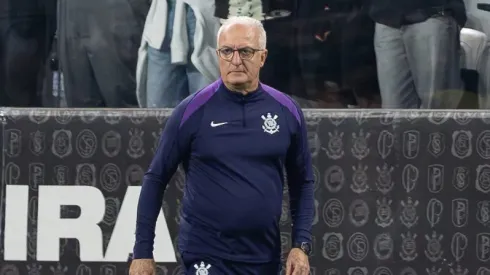 DORIVAL JUNIOR tecnico do Corinthians durante partida contra o Atletico-MG no estadio Arena Corinthians pelo campeonato Brasileiro A 2025. Foto: Joisel Amaral/AGIF