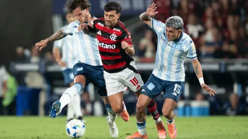 De Arrascaeta jogador do Flamengo durante partida contra o Racing no estadio Maracana pelo campeonato Copa Libertadores 2025. Foto: Jorge Rodrigues/AGIF