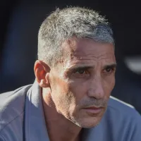 Vojvoda justifica decisão de escalar três zagueiros no Santos contra o Botafogo: “Mudanças de estratégia”