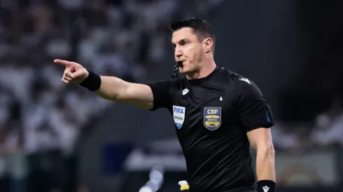CBF deu razão ao árbitro.