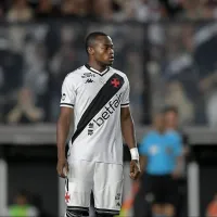 Andrés Gómez, do Vasco, chama atenção e vira destaque na imprensa colombiana: “Voando”