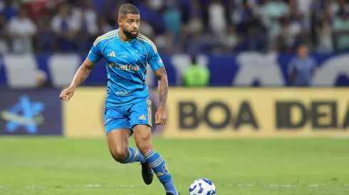 João Marcelo deverá ser titular em Cruzeiro x Vitória