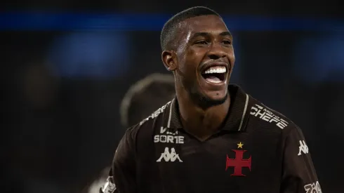 Rayan segue em conversas por renovação com o Vasco