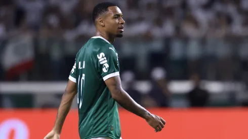 Allan jogador do Palmeiras durante partida contra o Sao Paulo no estadio Arena Allianz Parque pelo campeonato Paulista 2025.