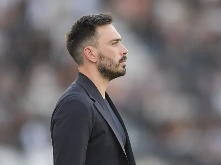 Botafogo deve ter retorno de David Ricardo contra o Mirassol