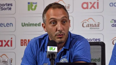 Rogerio Ceni, tecnico do Bahia e o diretor Cadu Santoro durante entrevista coletiva de imprensa na Arena Fonte Nova. Foto: Walmir Cirne/AGIF