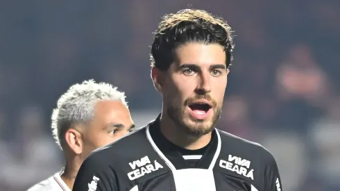 SP – SAO PAULO – 29/09/2025 – BRASILEIRO A 2025, SAO PAULO X CEARA – Pedro Raul jogador do Ceara durante partida contra o Sao Paulo no estadio Morumbi pelo campeonato Brasileiro A 2025. Foto: Jota Erre/AGIF