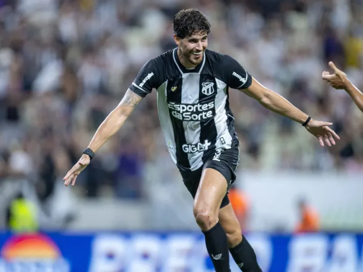 Léo Condé destaca atuação de Pedro Raul em Ceará x Fluminense