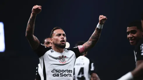 Maycon jogador do Corinthians comemora seu gol durante partida contra o Mirassol no estádio Arena Corinthians pelo campeonato Brasileiro A 2025. Foto: Ettore Chiereguini/AGIF