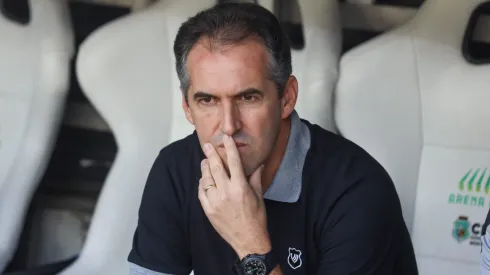 Léo Condé, técnico do Ceará, analisa vitória sobre o Fluminense