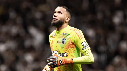 Everson jogador do Atletico-MG cobra penalti em decisao durante partida contra o Flamengo no estadio Arena MRV pelo campeonato Copa Do Brasil 2025. Foto: Mateus Dutra/AGIF