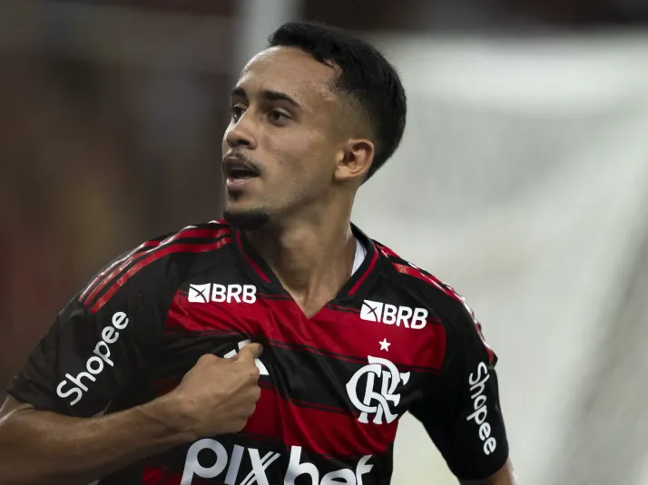 Ex-Flamengo, Matheus Gonçalves chama atenção na Champions Asiática