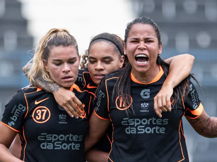 Corinthians se prepara para duelo contra o Palmeiras no Paulista Feminino