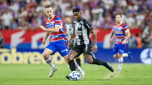 Ceará x Fortaleza se enfrentam pelo Campeonato Brasileiro A 2025. Foto: Baggio Rodrigues/AGIF