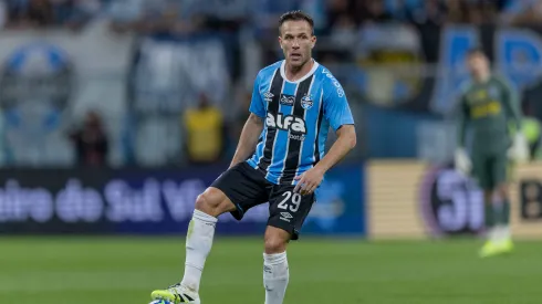 Arthur jogador do Gremio durante partida contra o Cruzeiro no estadio Arena do Gremio pelo campeonato Brasileiro A 2025.