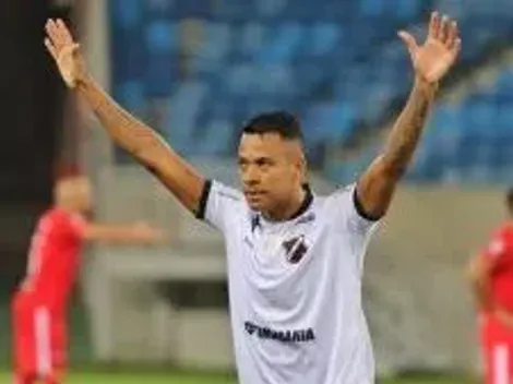 Wallyson, artilheiro da Libertadores pelo Cruzeiro, renova com o ABC