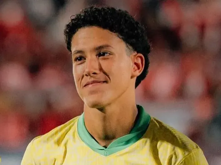 Promessa da base do Cruzeiro "impressiona" Chelsea no Mundial sub-17