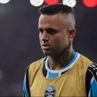 Luan reaparece nas redes sociais e forma física surpreende torcida do Grêmio: “Desperdício de talento”