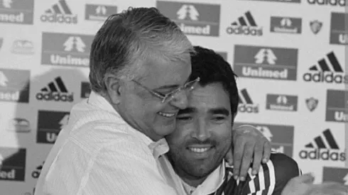 Celso Barros com Deco no Fluminense. Foto: Divulgação/X