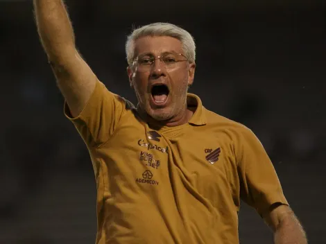 Odair Hellmann crava acesso do Athletico-PR para a Série A