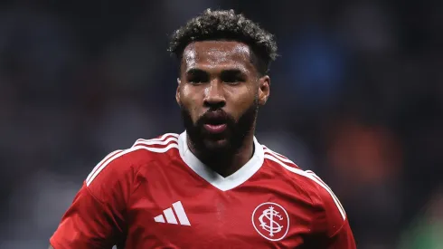 Wesley em ação pelo Internacional