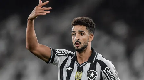 Chris Ramos será julgado no STJD.