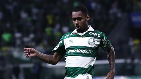 Allan jogador do Palmeiras durante partida contra o Vitoria no estadio Arena Allianz Parque pelo campeonato Brasileiro A 2025. Foto: Ettore Chiereguini/AGIF