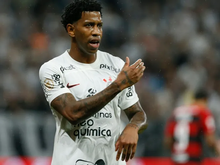 Gil será homenageado antes de Corinthians x São Paulo