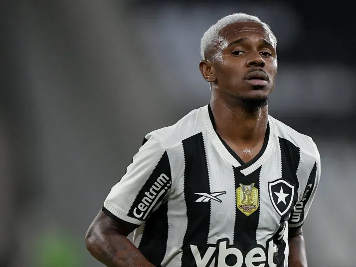 Jeffinho ganha nova reviravolta no Botafogo e pode deixar o clube em 2026