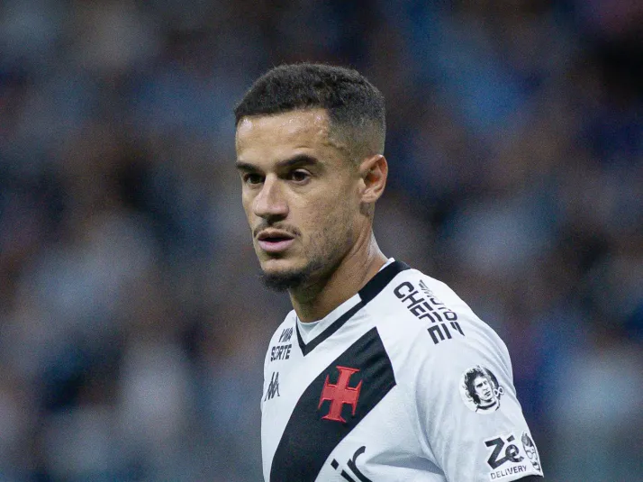 Diniz define Matheus França como substituto de Coutinho no Vasco contra o Bahia