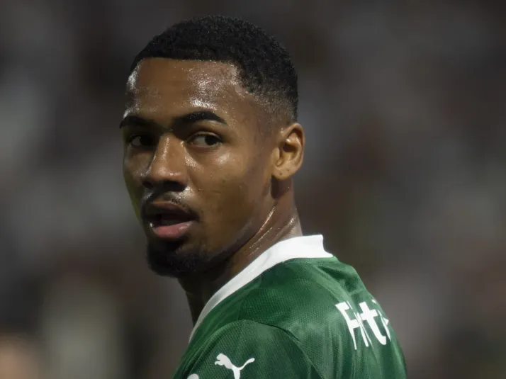 Abel Ferreira aposta em Allan visando reação do Palmeiras