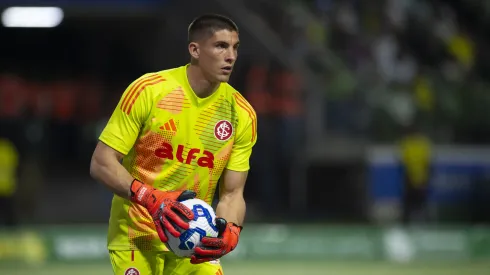 Sergio Rochet está de volta às opções do Internacional