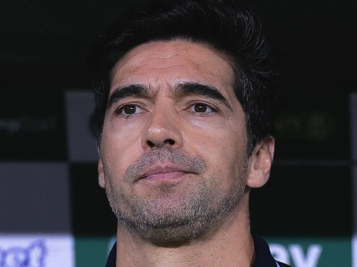 Palmeiras divide torcida após decidir poupar 11 jogadores