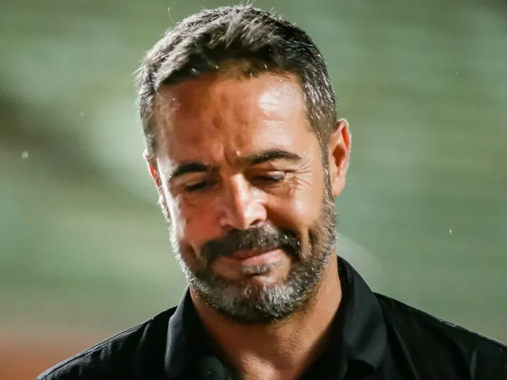 Torcida do Palmeiras aprova contratação de Artur Jorge