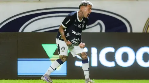 Diego Hernandez jogador do Remo comemora seu gol durante partida contra o Athletic Club no estadio Baenao pelo campeonato Brasileiro B 2025. Foto: Fernando Torres/AGIF