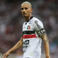 Thiago Galhardo compara Santa Cruz com Vasco e detona Bruno Rodrigues: “Bobo da corte”