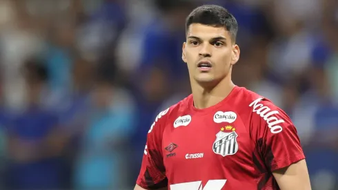 Gabriel Brazão, do Santos, desperta interesse do Flamengo
