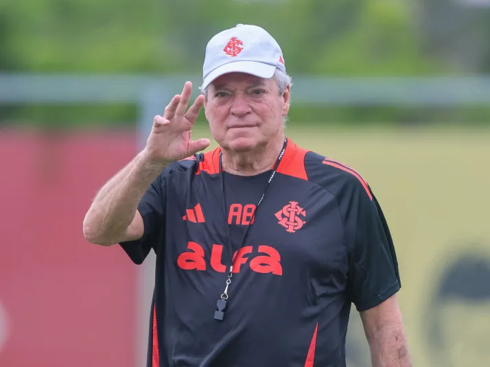 Felipe Melo acredita que Abel Braga é o nome ideal para o Internacional