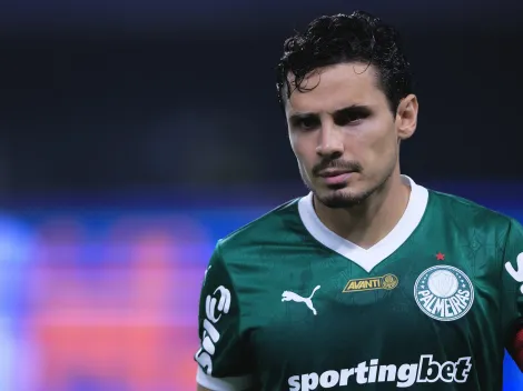 Raphael Veiga no Santos? Torcedores pedem meia do Palmeiras
