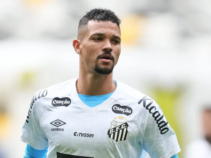 Zé Ivaldo é liberado para jogar no Santos após liberação do Cruzeiro