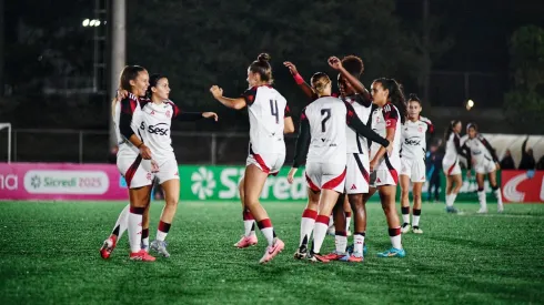 Flamengo goleia o Aliança-Go e assume a liderança do grupo A – Foto: Alexandre Battibugli/Ag. Paulistão