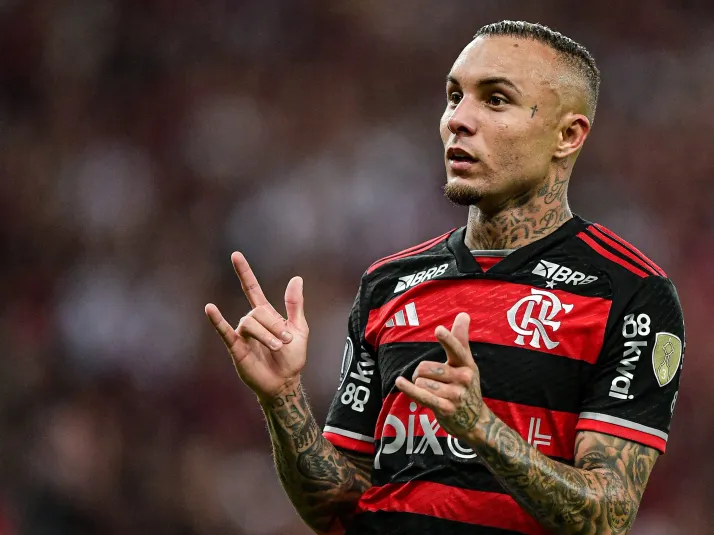 Torcida do Cruzeiro tem receio envolvendo contratação de Everton Cebolinha