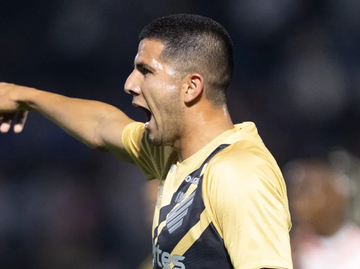 Athletico-PR acerta empréstimo de Gamarra ao Olímpia, do Paraguai